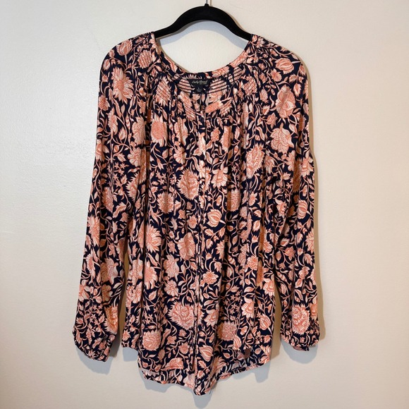 Lucky Brand Jemma Floral Smocked Peasant Top Navy Button Down Viscose Size Large - Picture 2 of 14